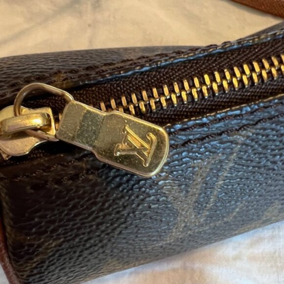 Louis Vuitton Vintage Monogrammed Mini Papillon - Picture 6 of 11